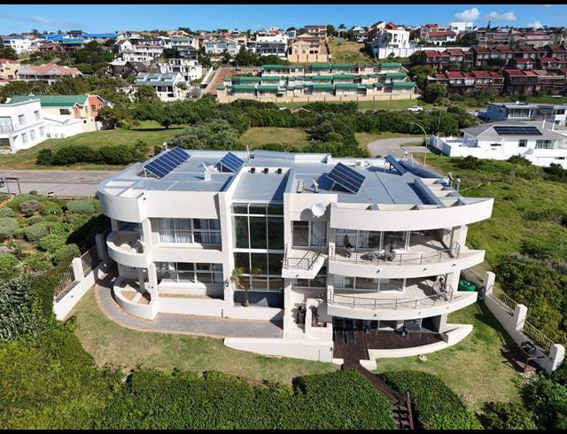 7 BEDROOM HOUSE FOR SALE IN WAVECREST
